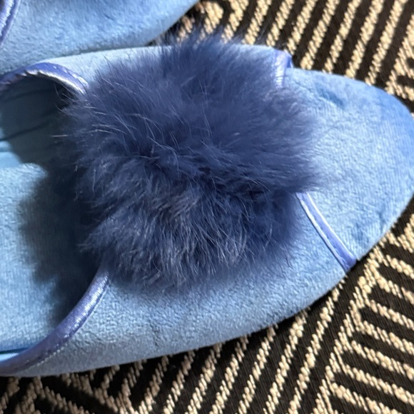 Lamo Women's Shoes for home - Picture 5 of 5